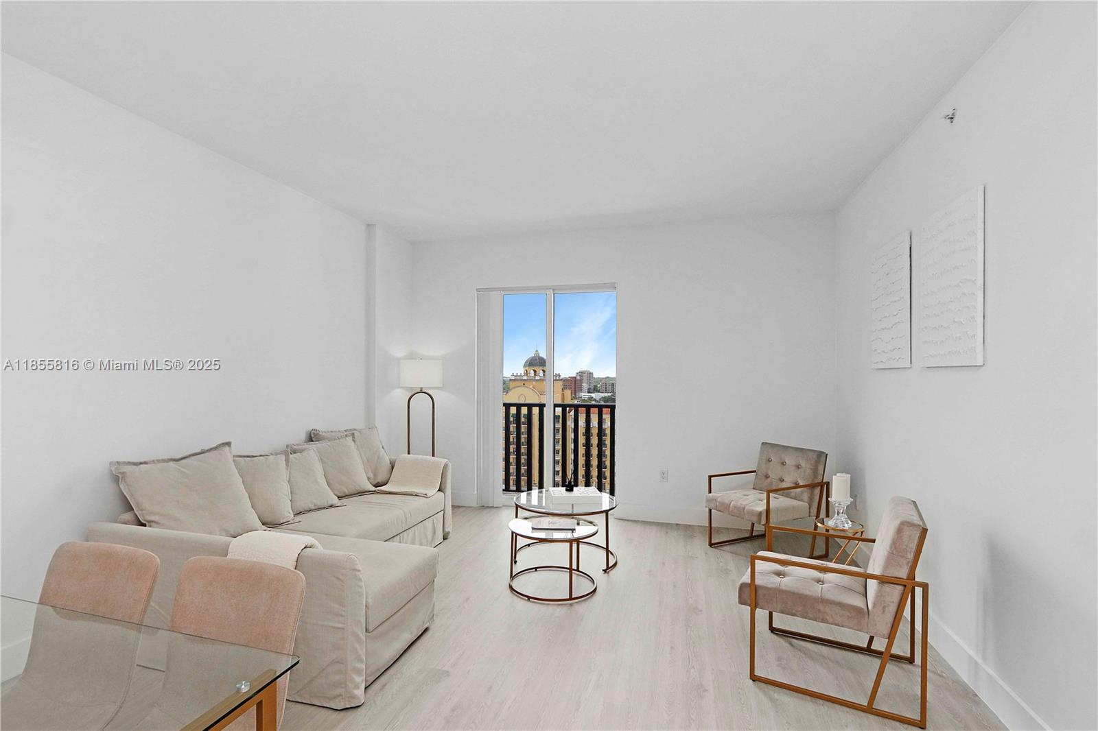 Property photo # 8