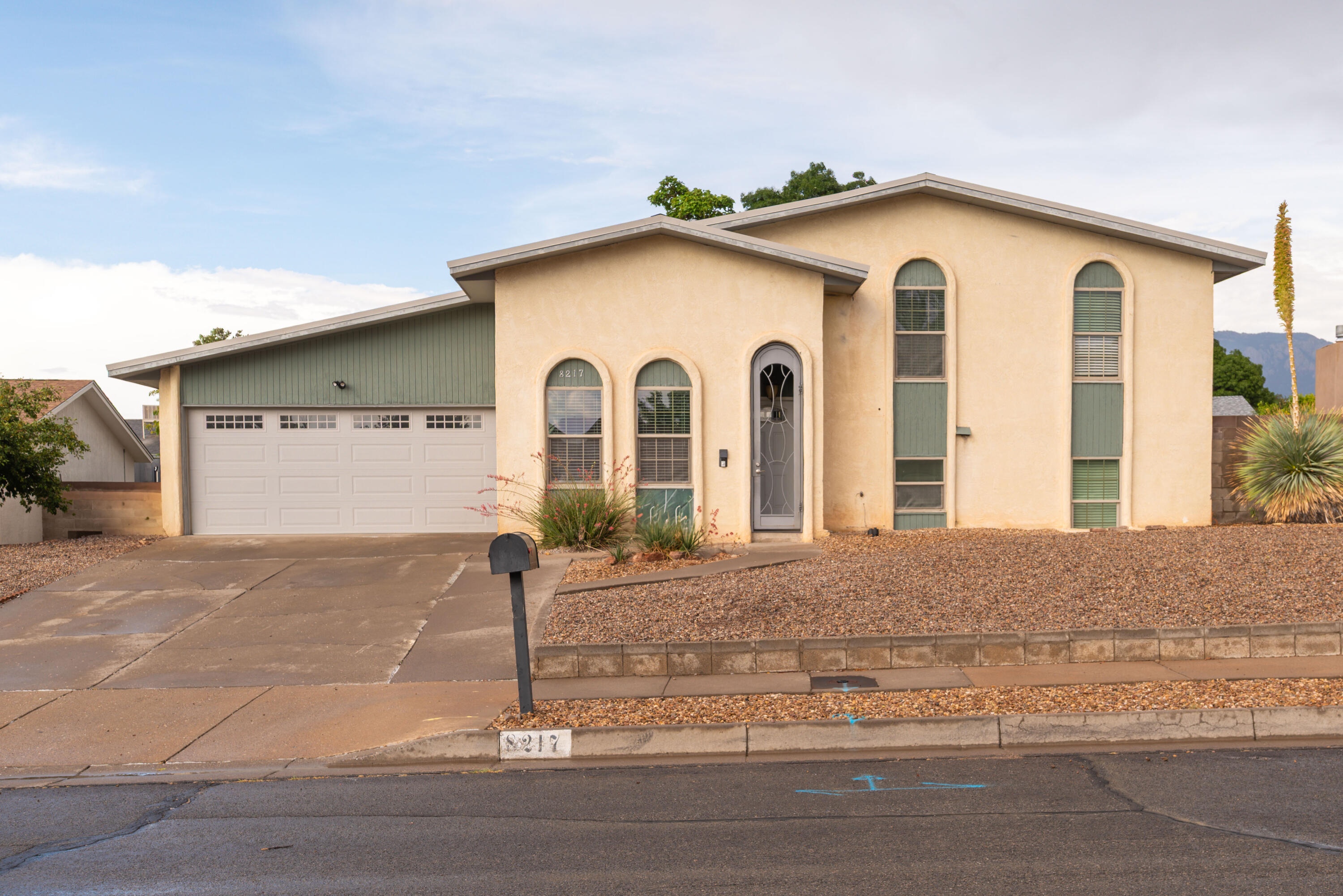 OPEN HOUSE TODAY 8-24--25 3pm till 5PM  Price Reduced by $10,000. Convenience, Desirable and Wonderful Neighborhood. Home located minutes from top rated La Cueva High  and other schools, shopping, restaurant and walking trails. Cherry Hills Library and Heritage Hills Park, North Domingo Baca Multigenerational Center, Loma Del Norte Park and Del Norte Sport and Wellness close by. Welcome home to a four bedroom home.  Lots of updates.  Counter tops, paint, flooring and carpet.  Two living spaces in this split level home.  Primary Bedroom with walk-in closet.  Light and bright atmosphere. Large backyard space with cement slab for sport games. Over size garage. Front has Xeriscaping. View and make an offer on this moving in ready home.