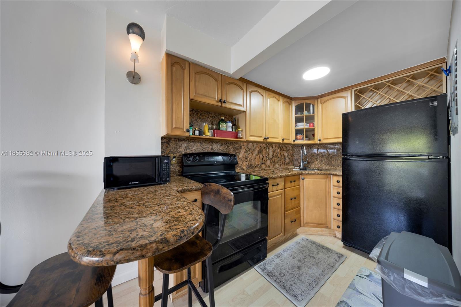 Property photo # 7