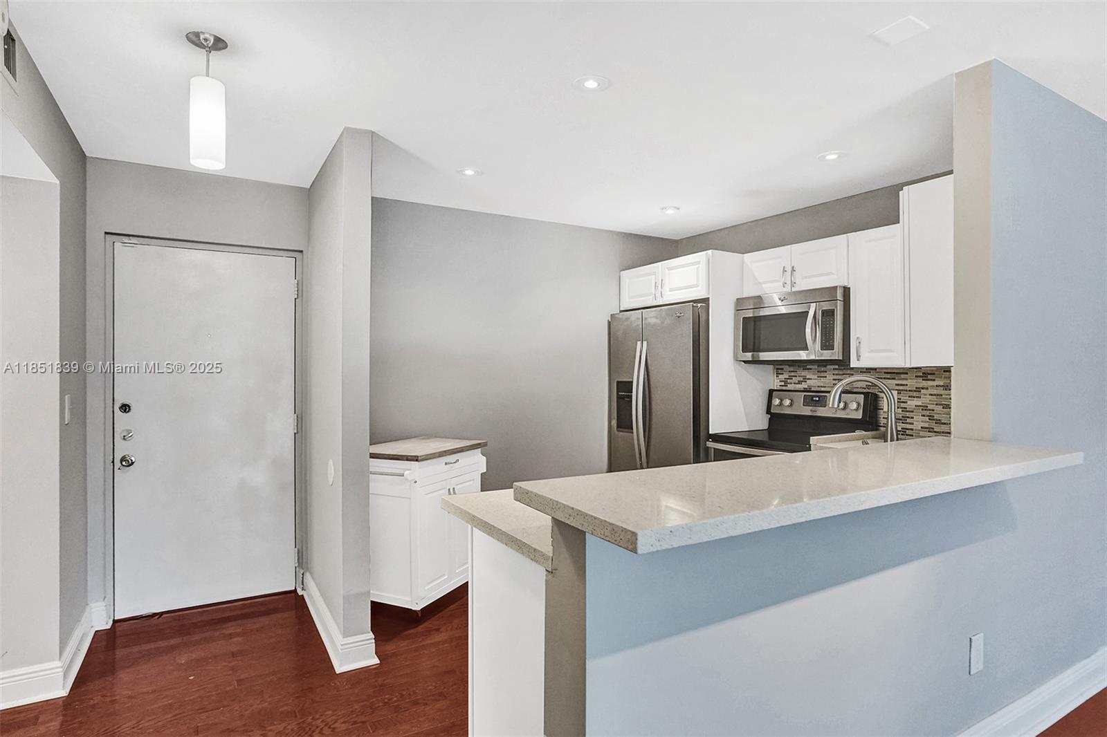 Property photo # 0