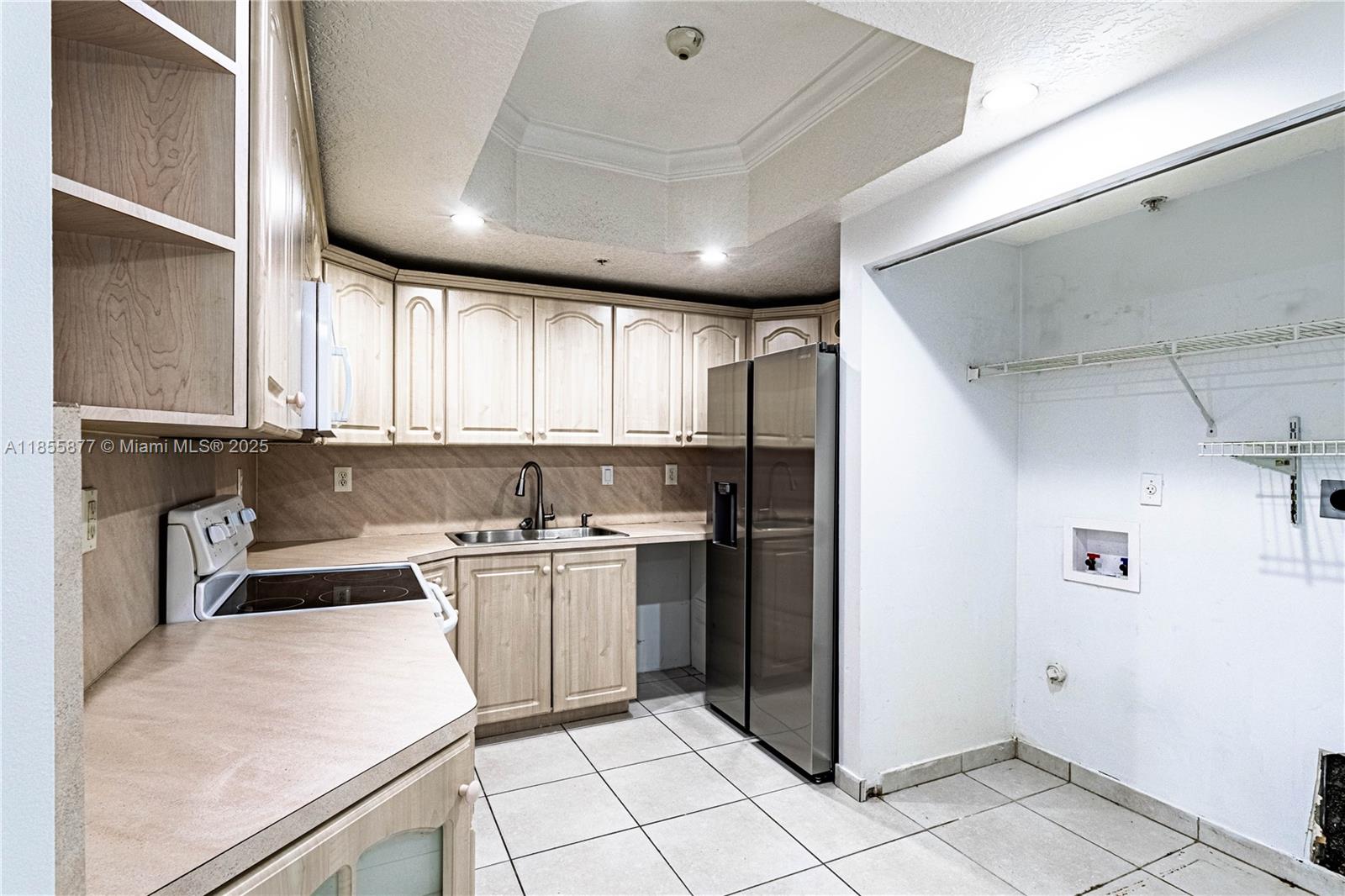 Property photo # 6