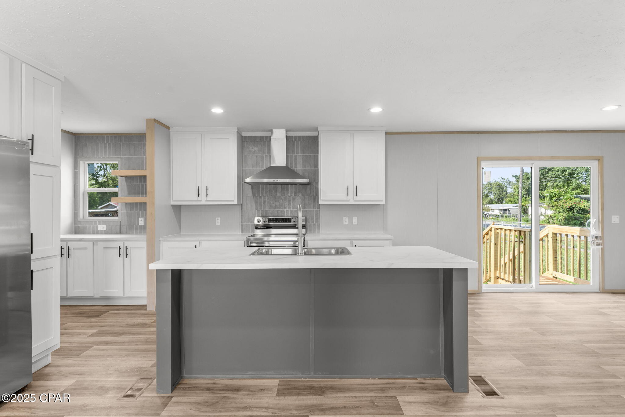 Image 10 For 3715 4th Street Street