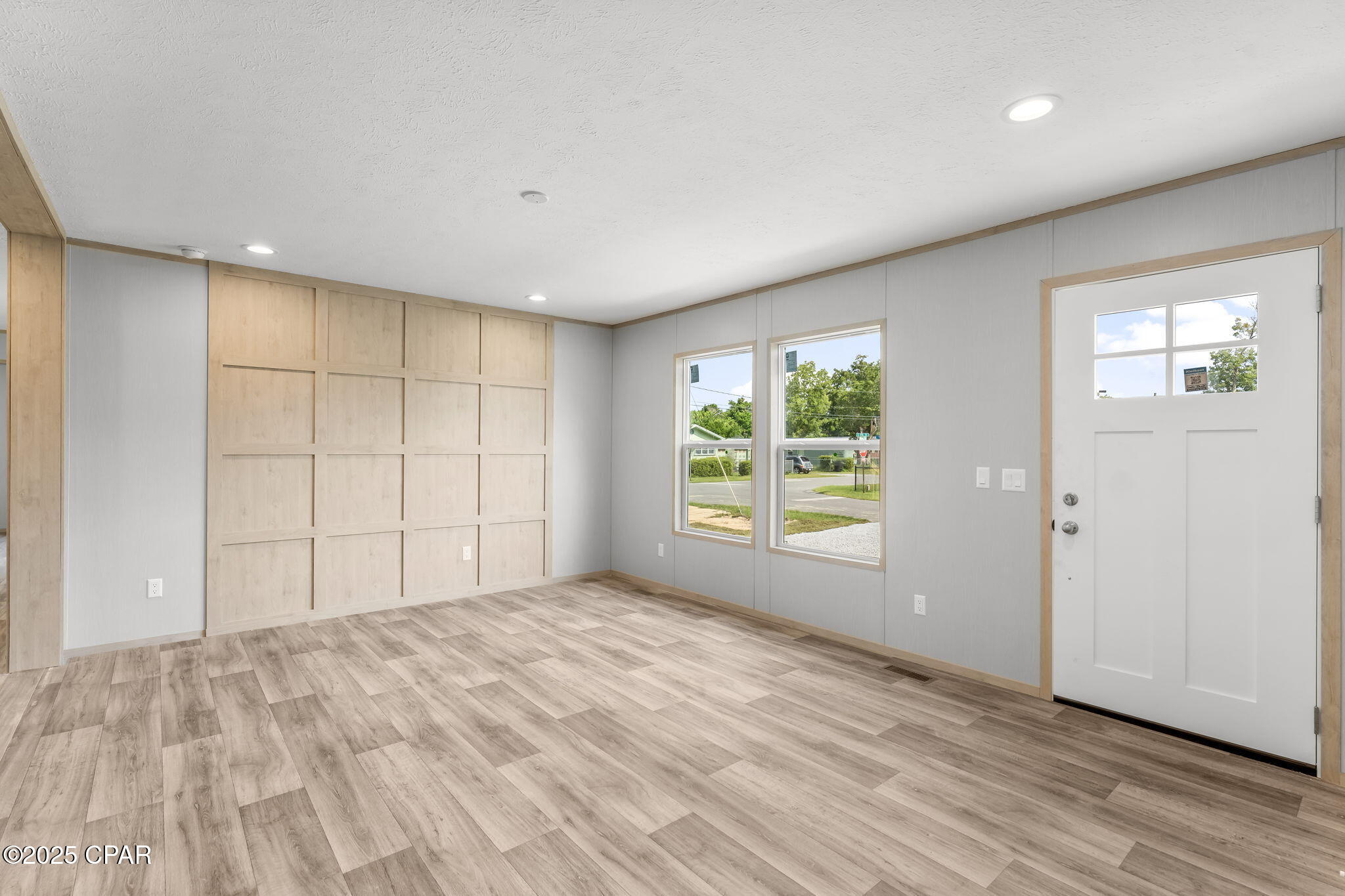Image 4 For 3715 4th Street Street