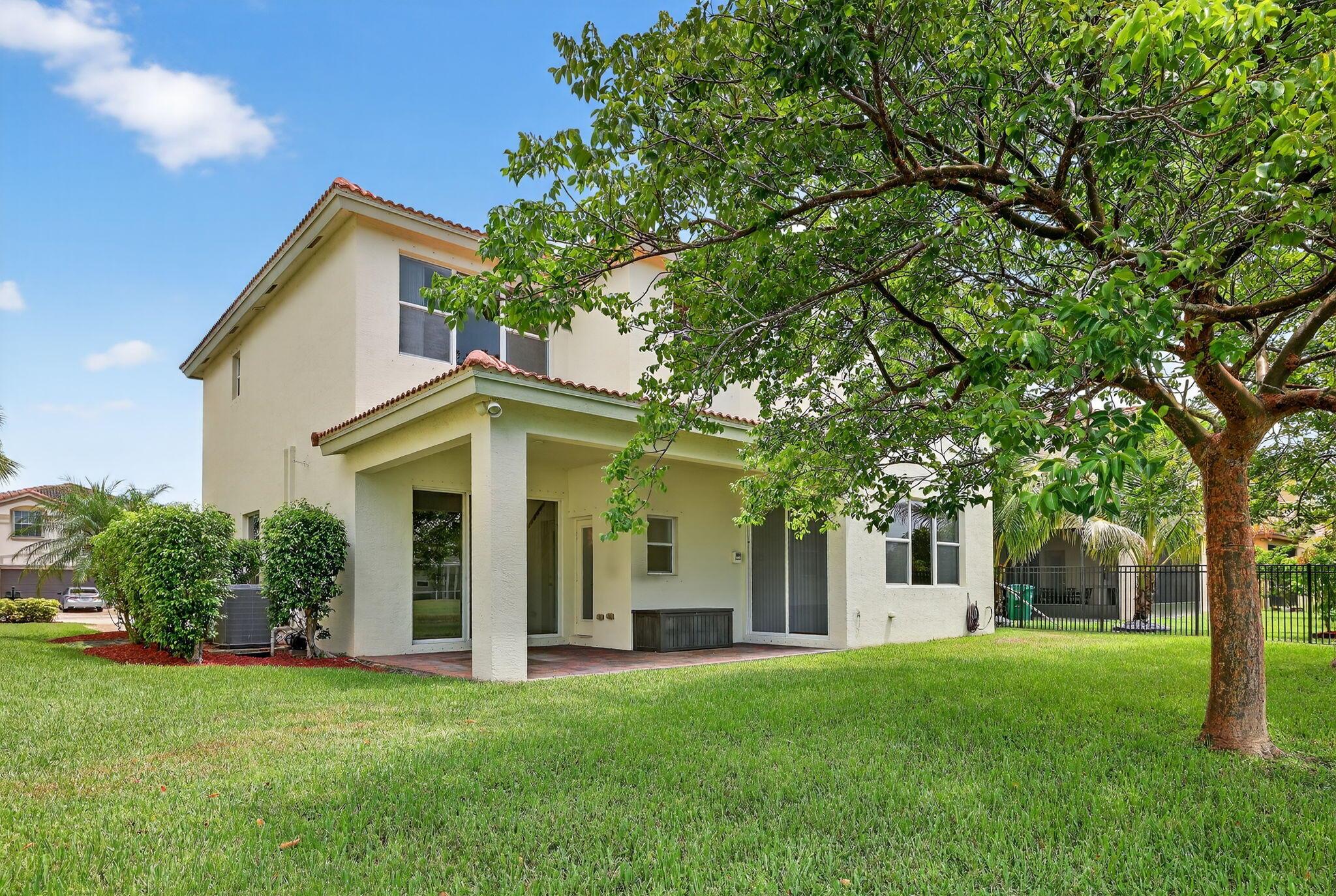 Homes for sale in Port St. Lucie, FL | 2217 Sw Newport Isles Boulevard, Port St. Lucie, FL 34953 | MLS# R11114379