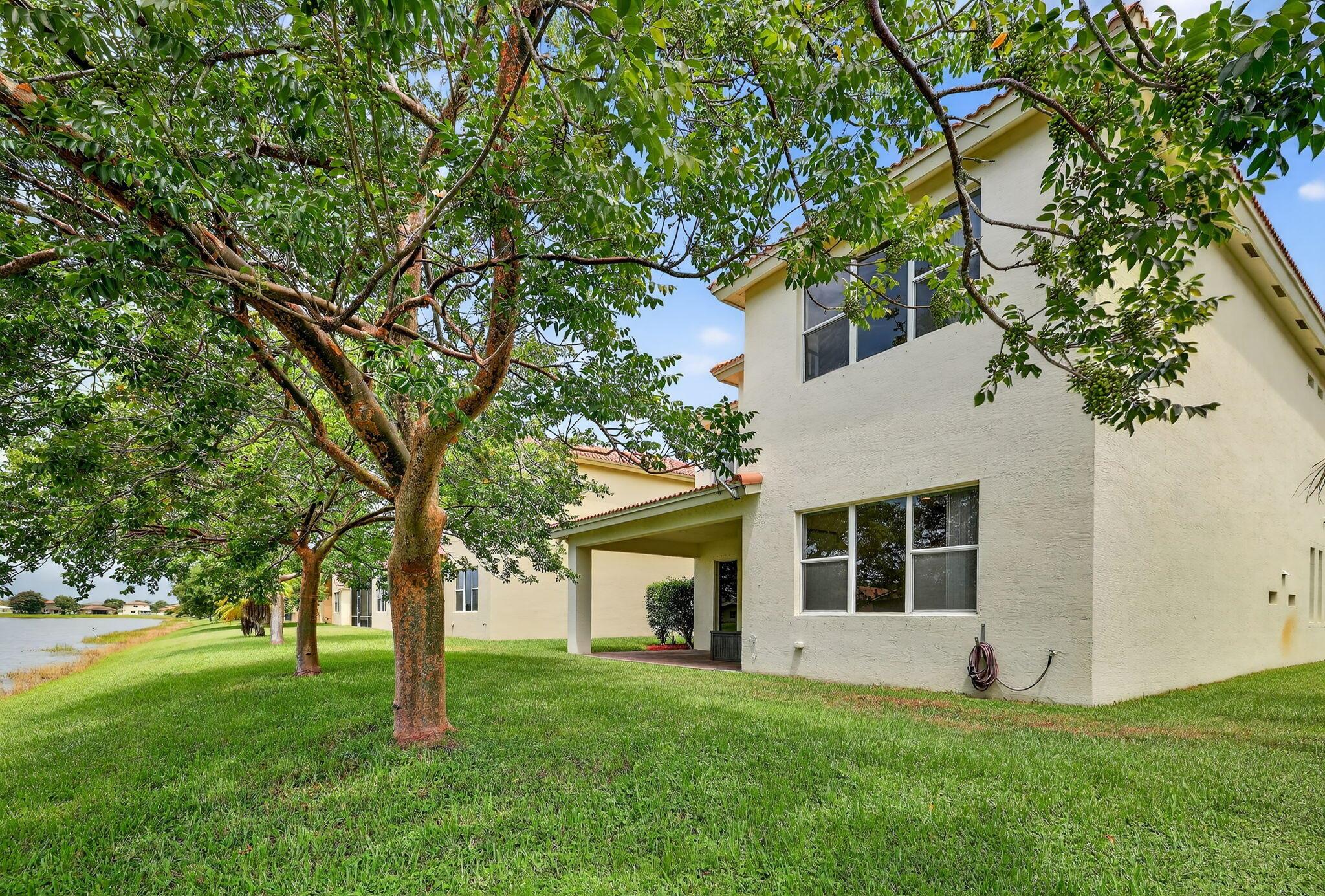 Homes for sale in Port St. Lucie, FL | 2217 Sw Newport Isles Boulevard, Port St. Lucie, FL 34953 | MLS# R11114379