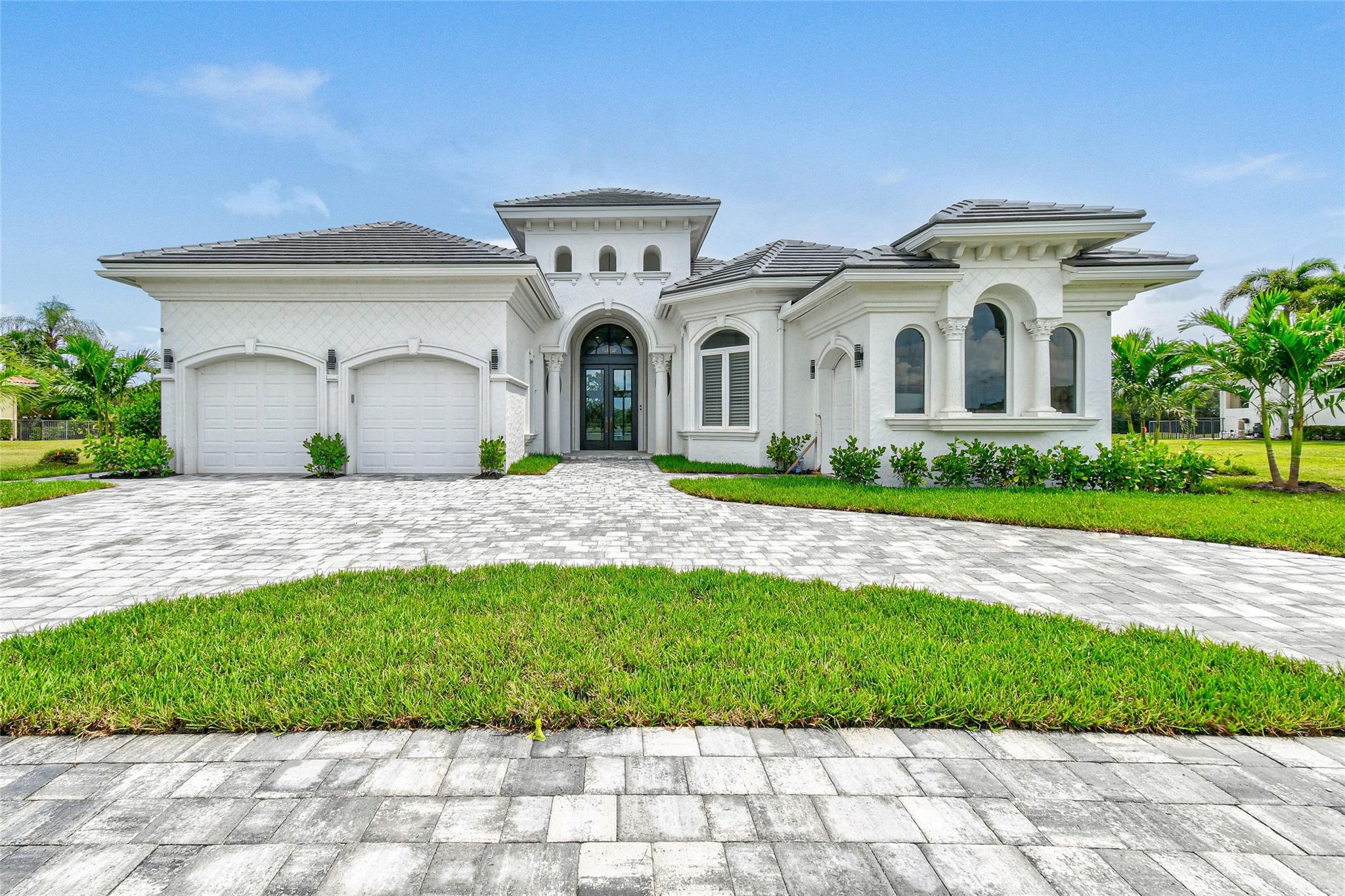 Homes for sale in Port St Lucie, FL | 128 Se Rio Angelica, Port St Lucie, FL 34984 | MLS# F10519652