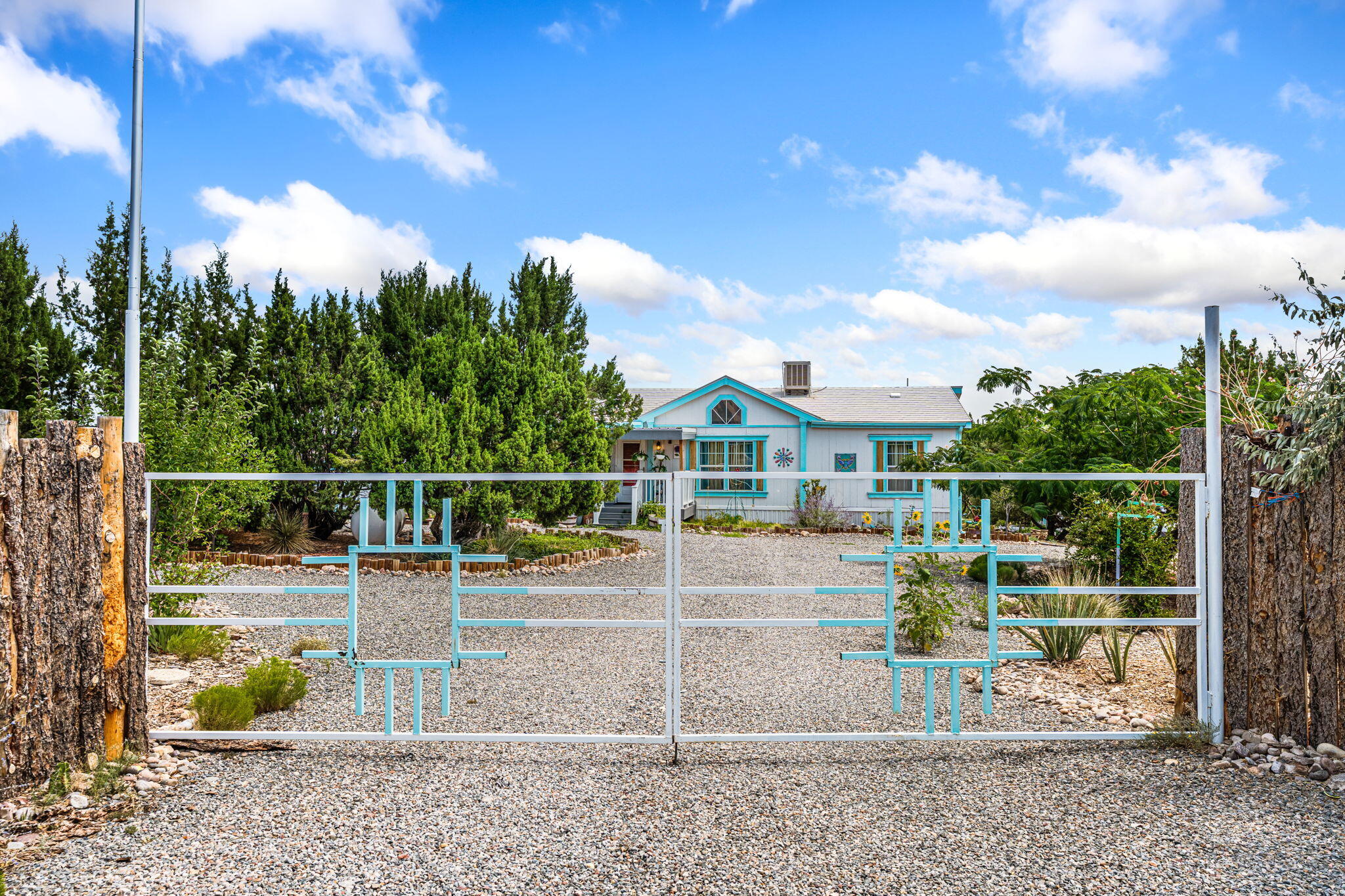 21 SAN FRANCISCO HILLS Road 