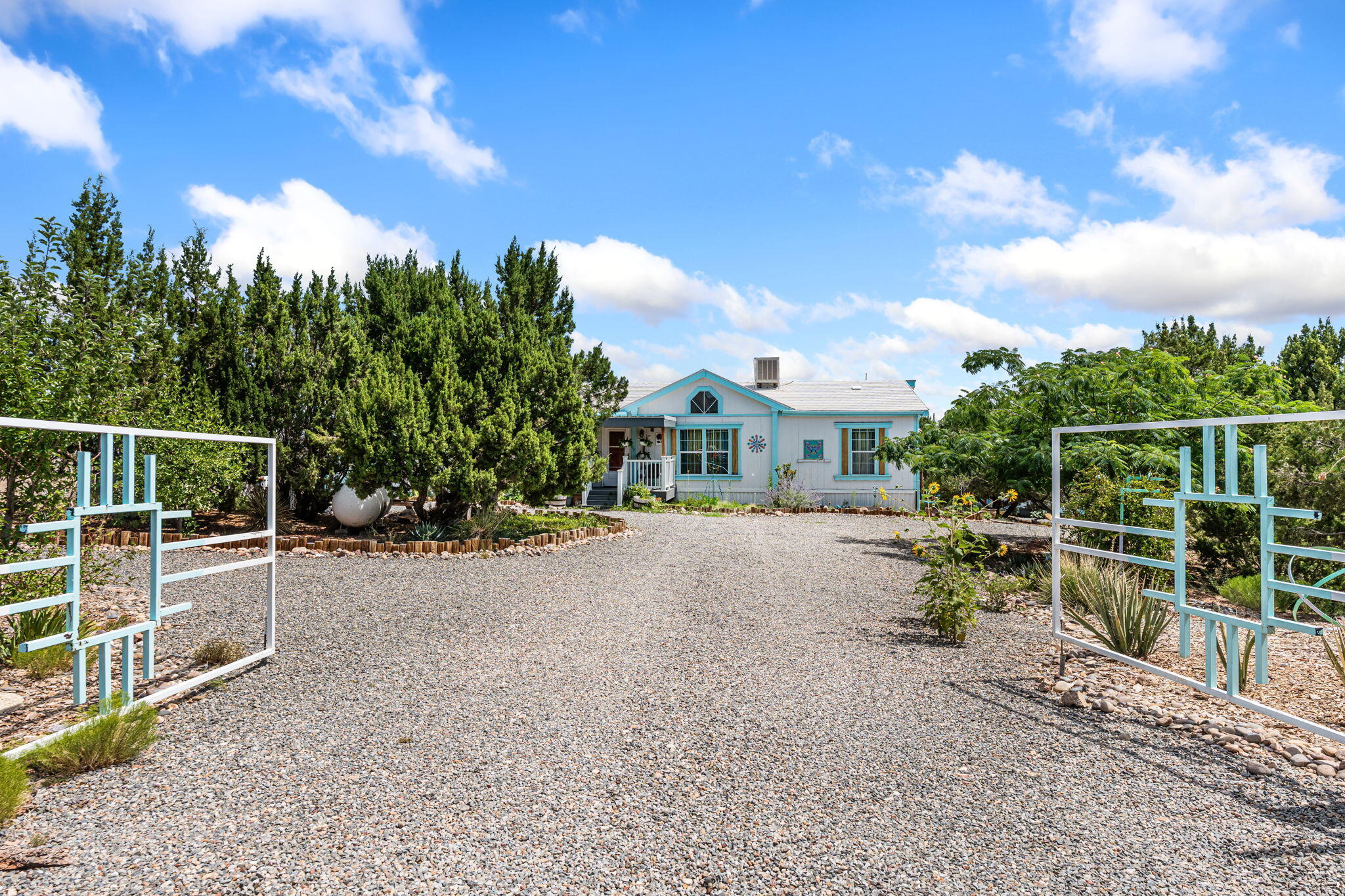 21 SAN FRANCISCO HILLS Road 