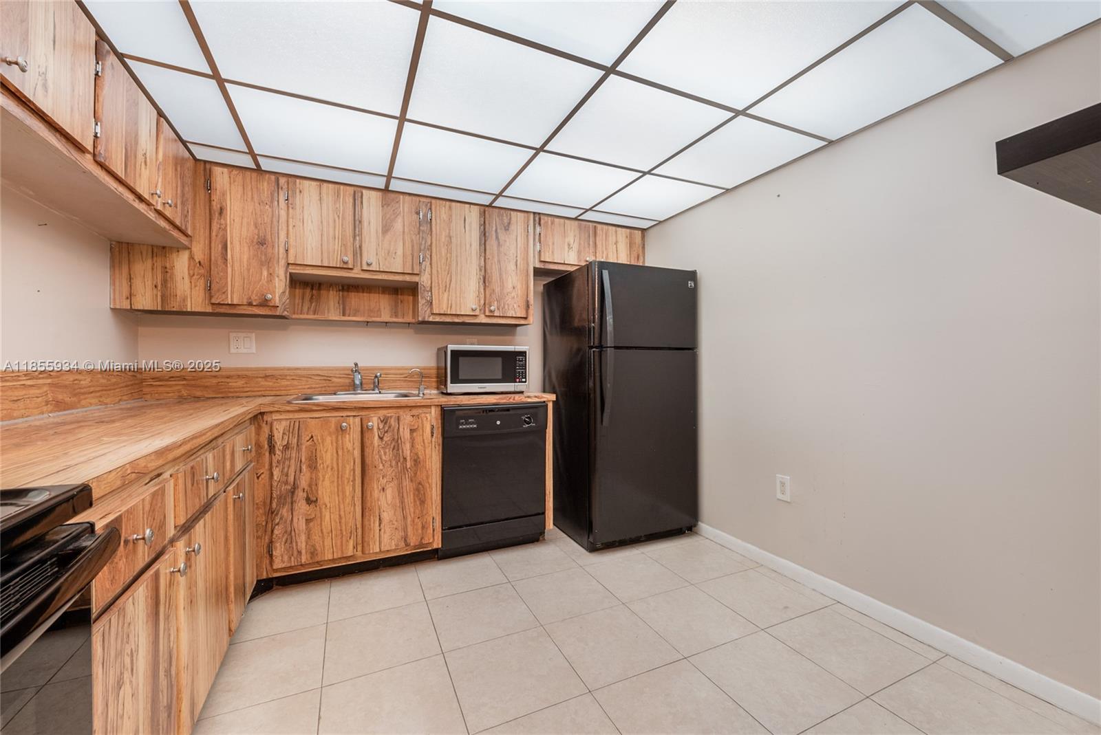 Property photo # 4