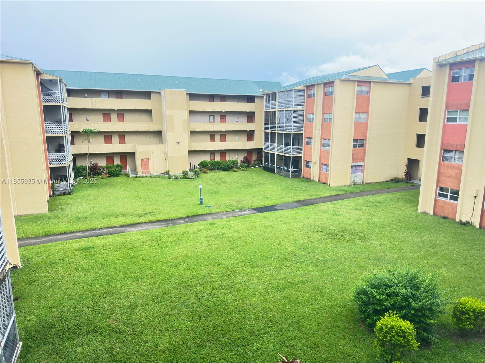 Property photo # 0