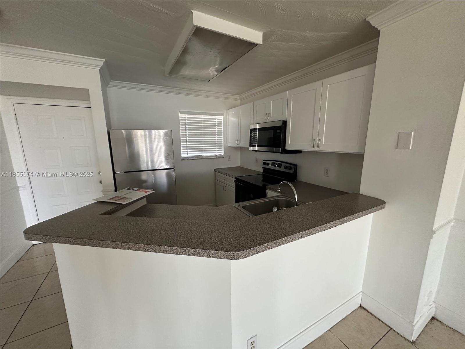 Property photo # 0