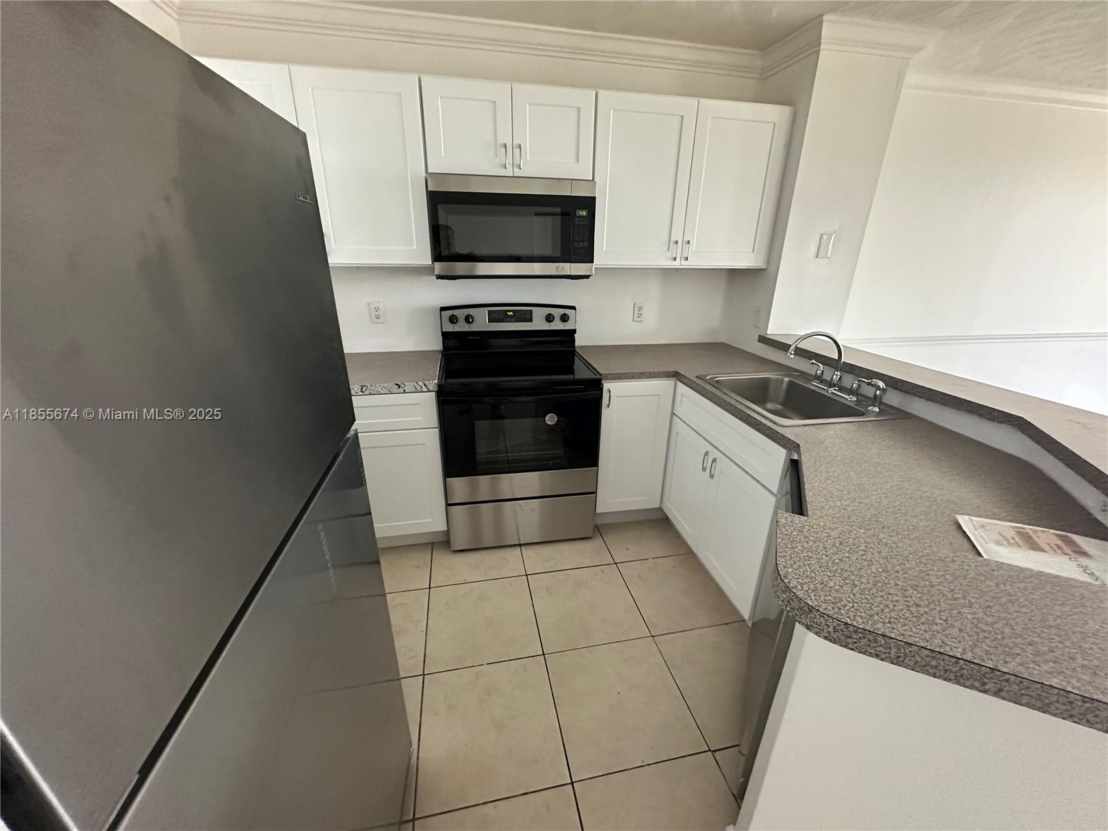 Property photo # 4