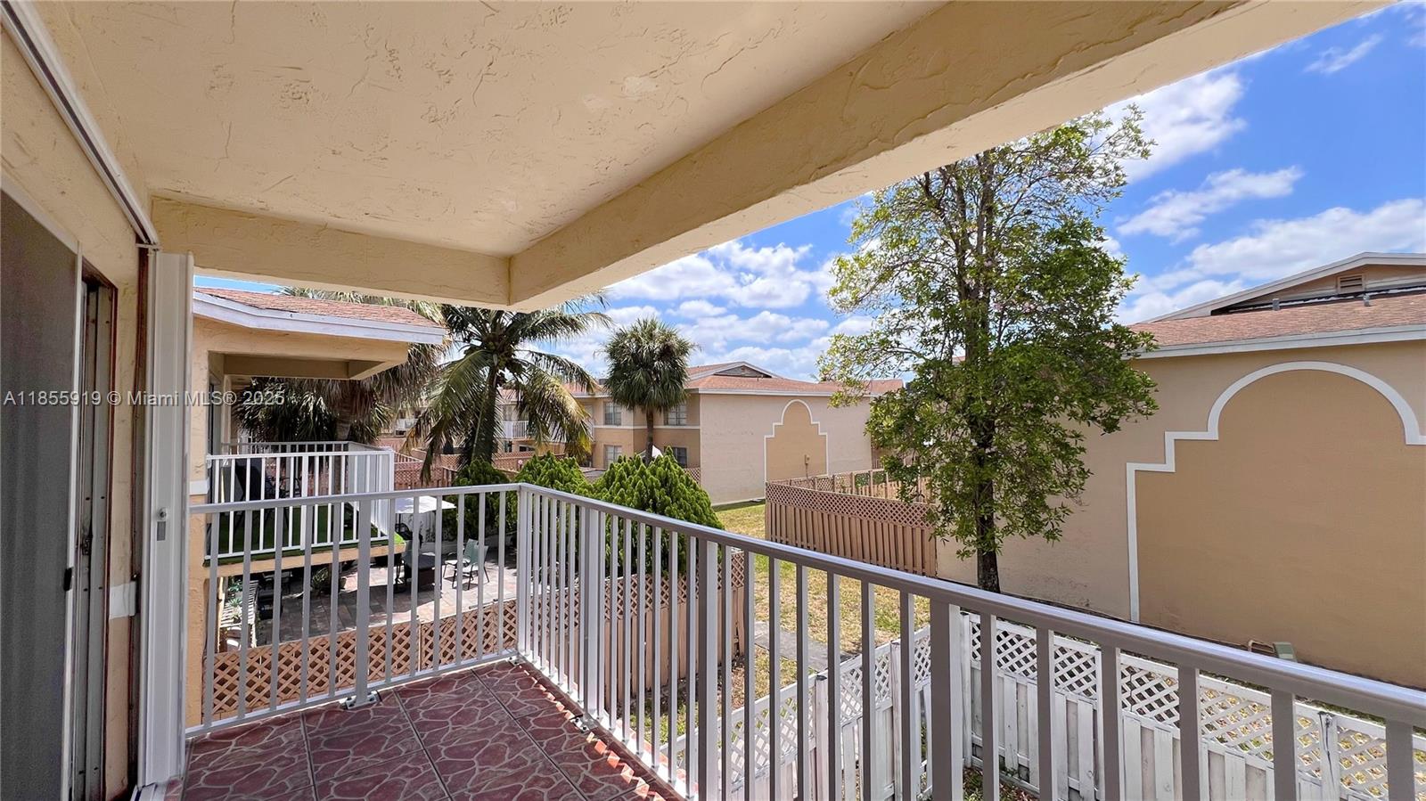 Property photo # 9