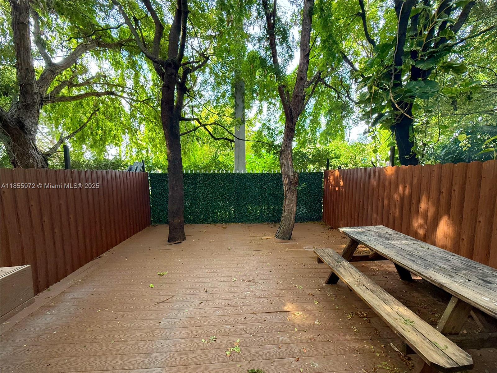 Property photo # 6