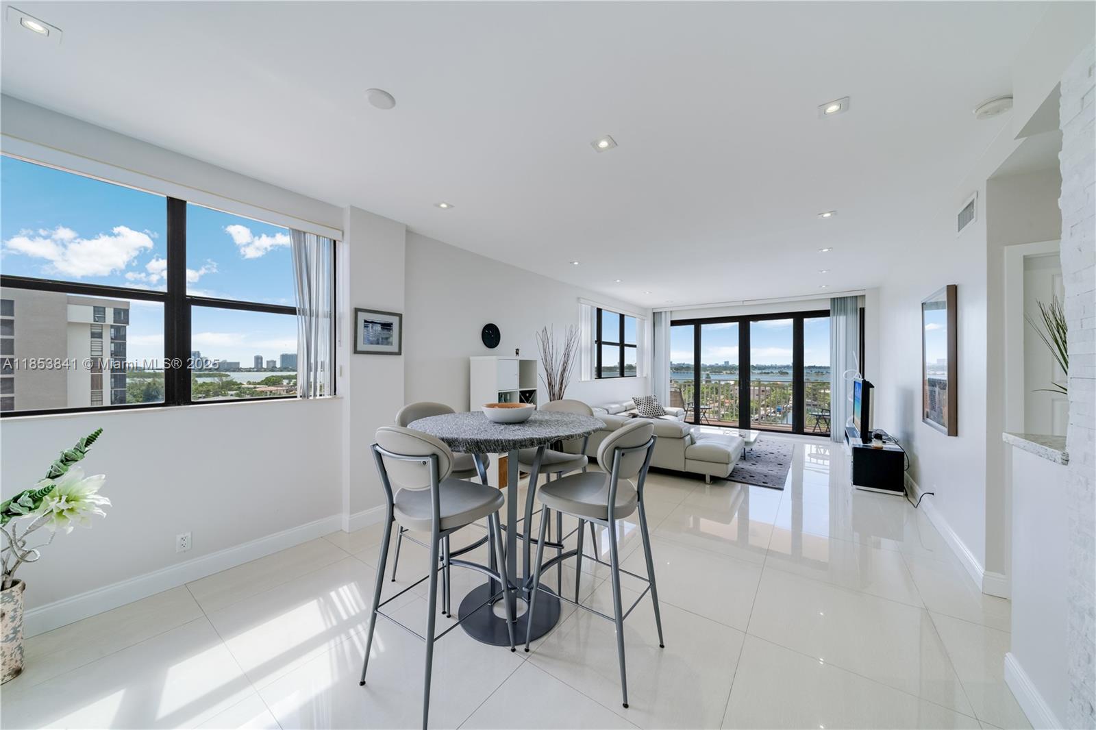 Property photo # 6