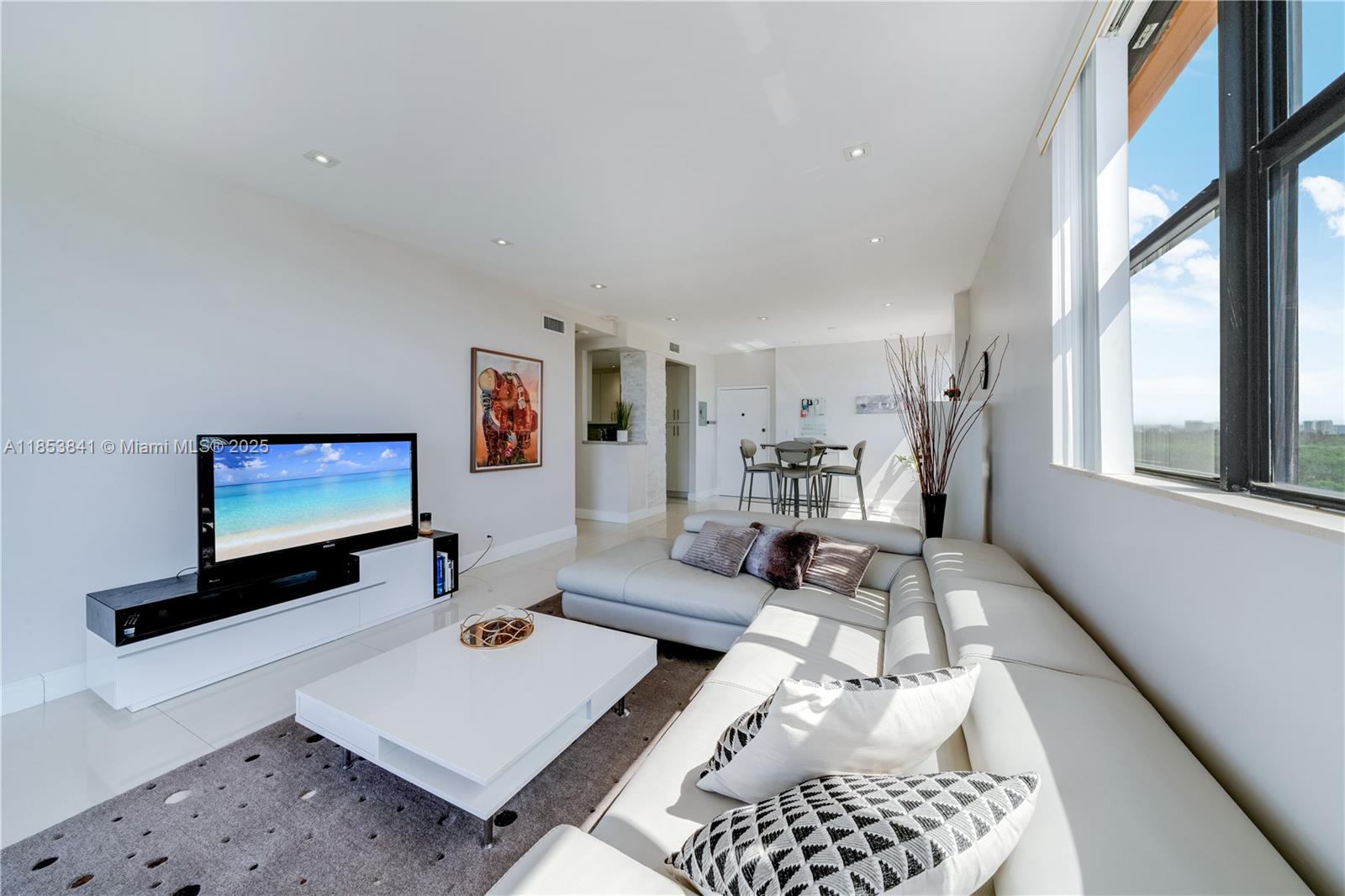 Property photo # 7