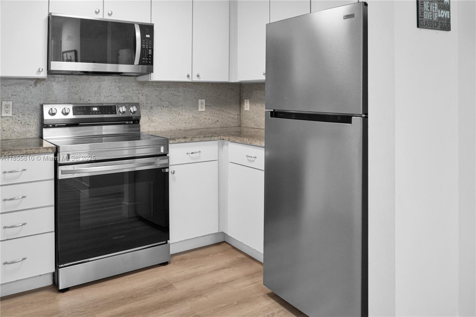 Property photo # 4