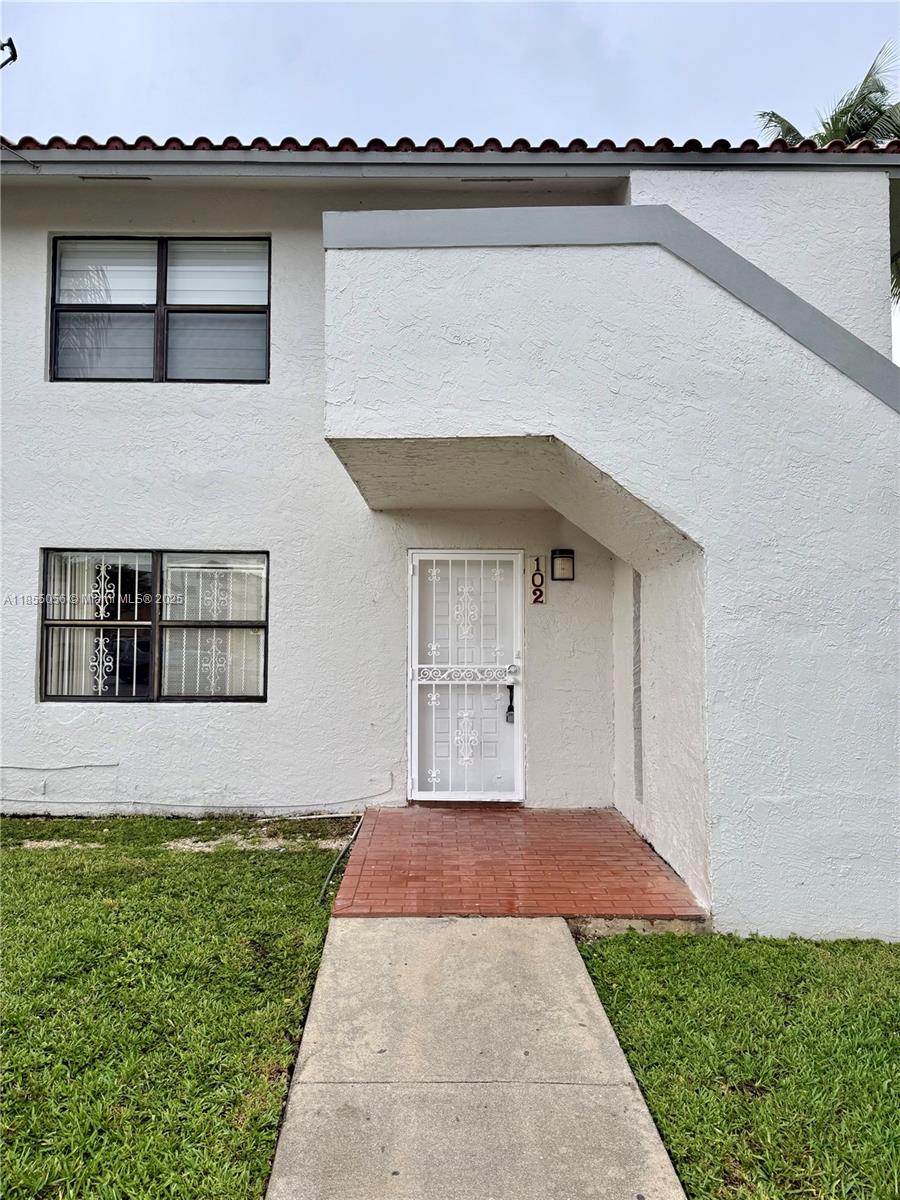 Property photo # 0