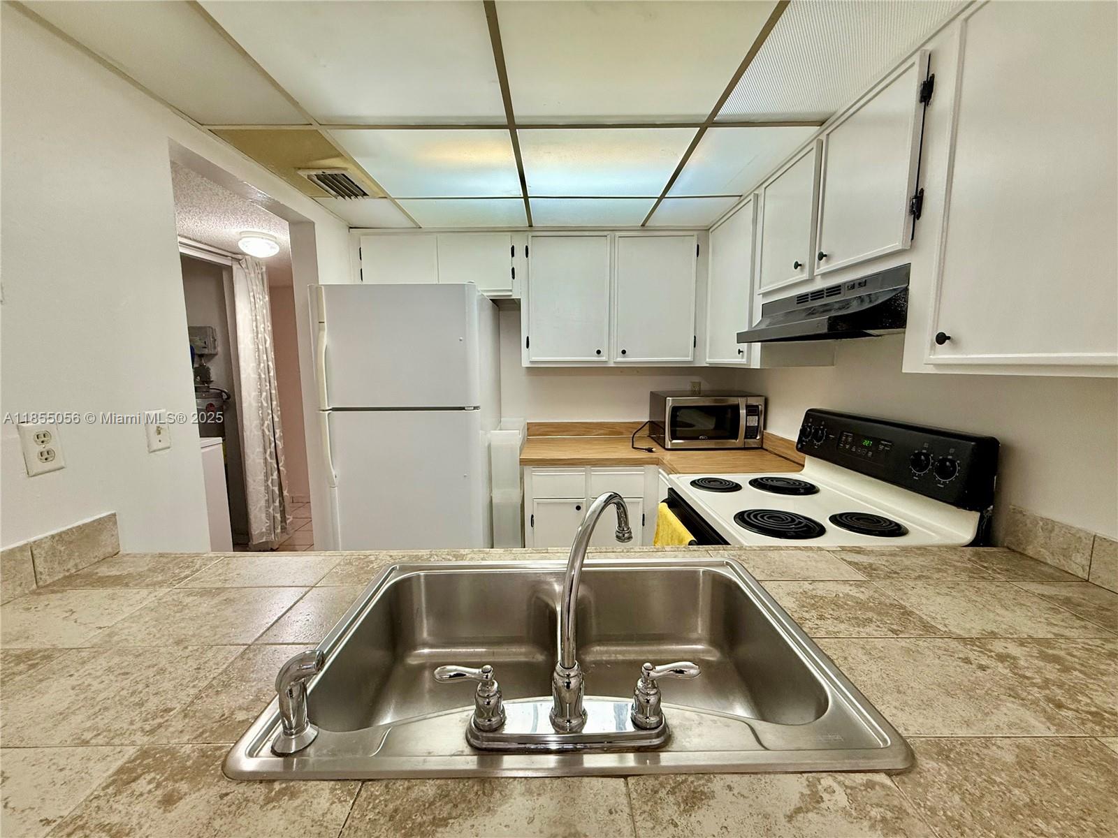 Property photo # 8