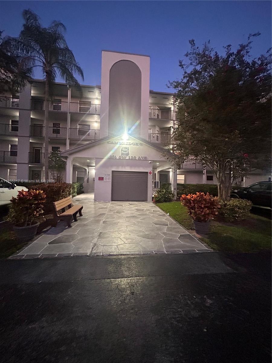 Property photo # 0