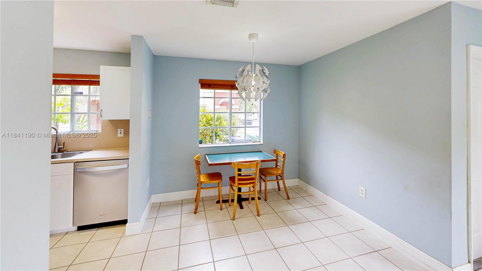 Property photo # 8
