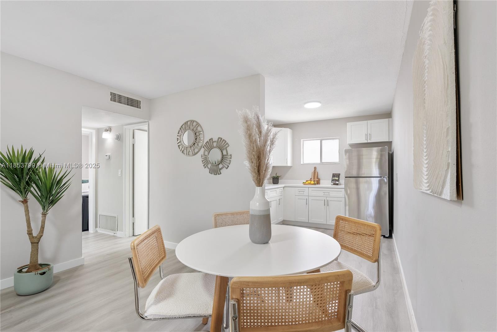 Property photo # 4