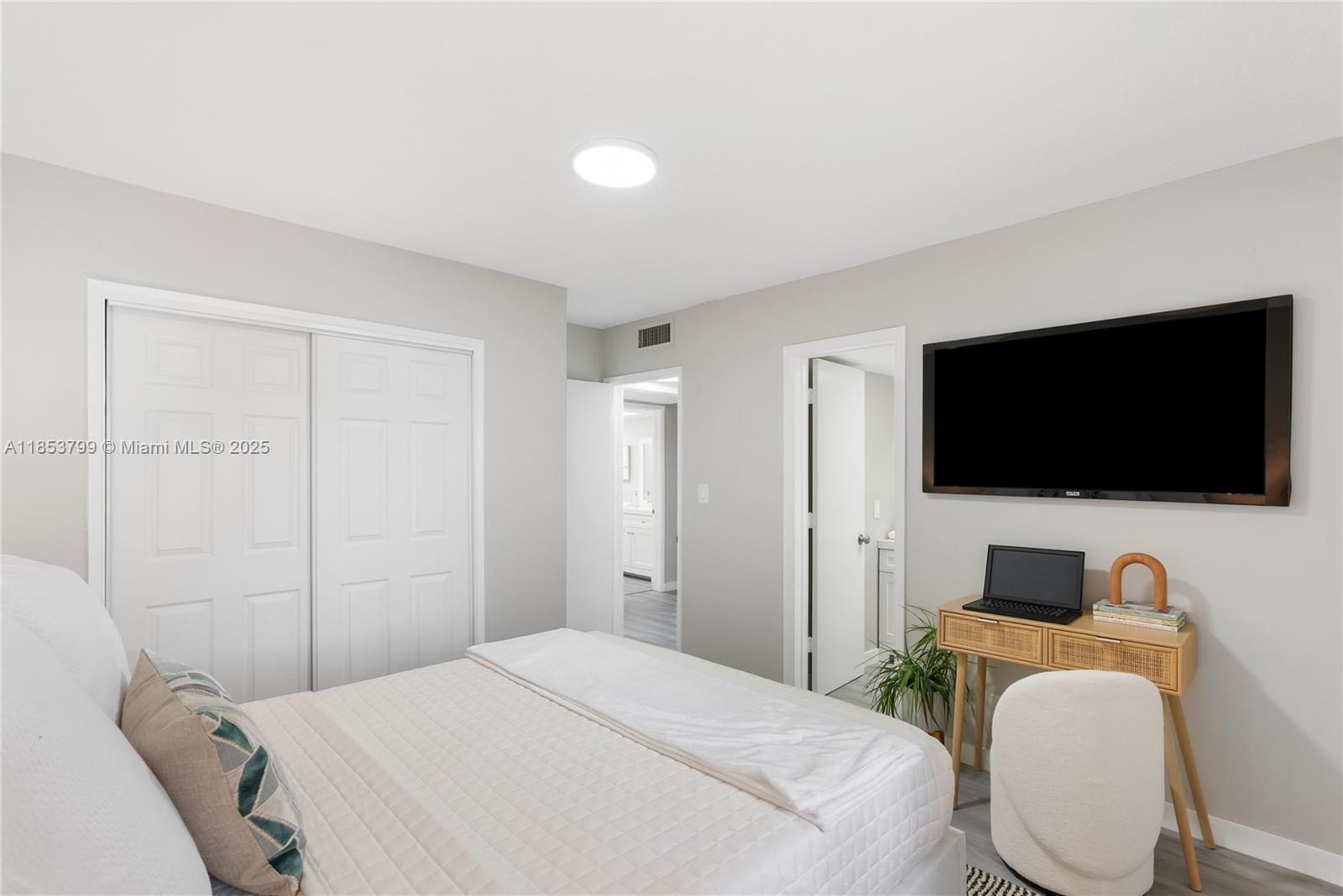 Property photo # 6