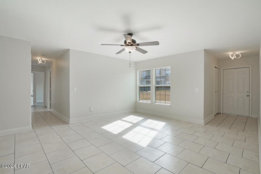 Dkrwtsytd6kmh6tkfnxlwoh Eakki2p14m6cgx9izq0