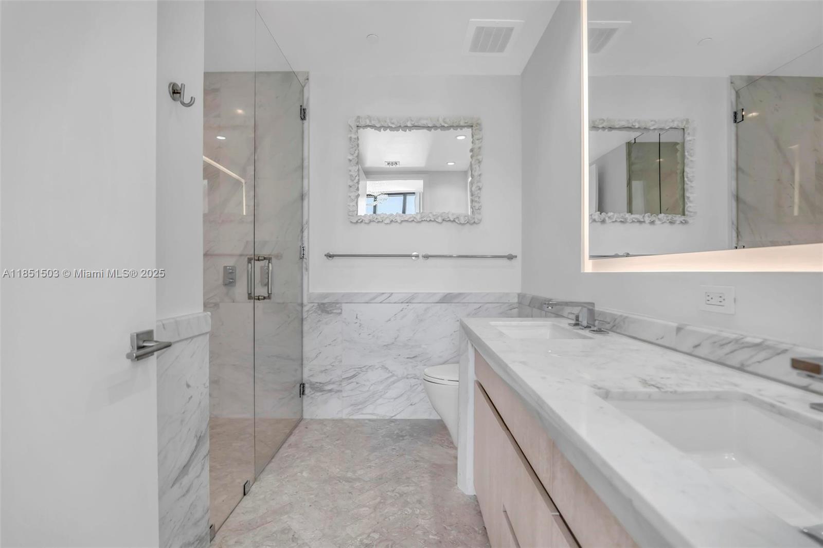 2831 S Bayshore Dr #2204, Miami FL 33133