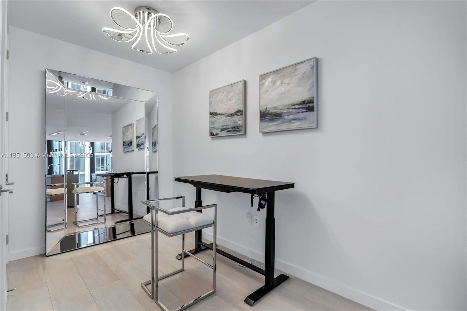 2831 S Bayshore Dr #2204, Miami FL 33133