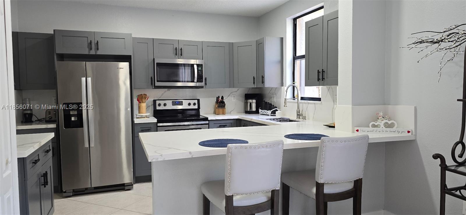 Property photo # 9