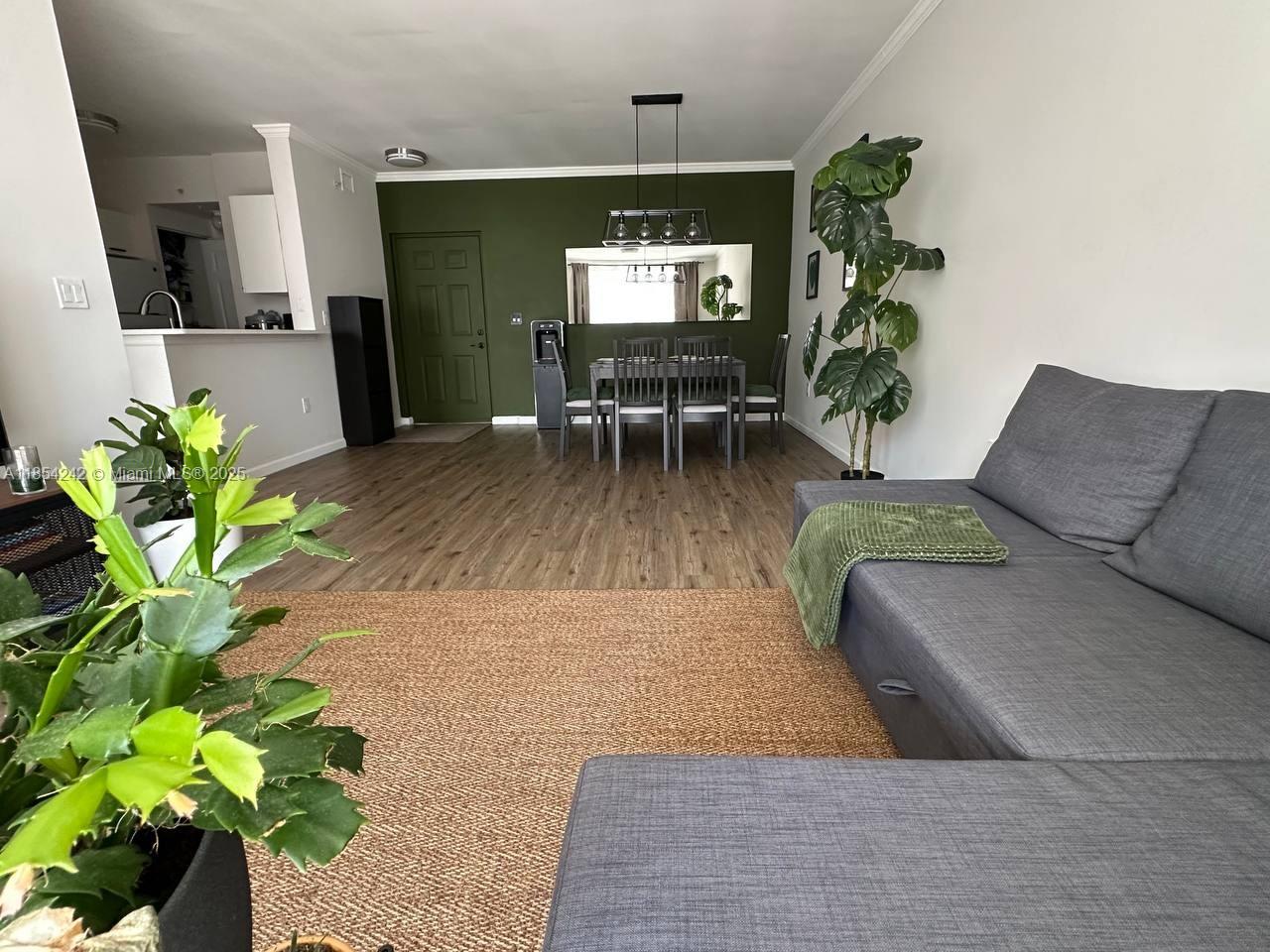 Property photo # 9