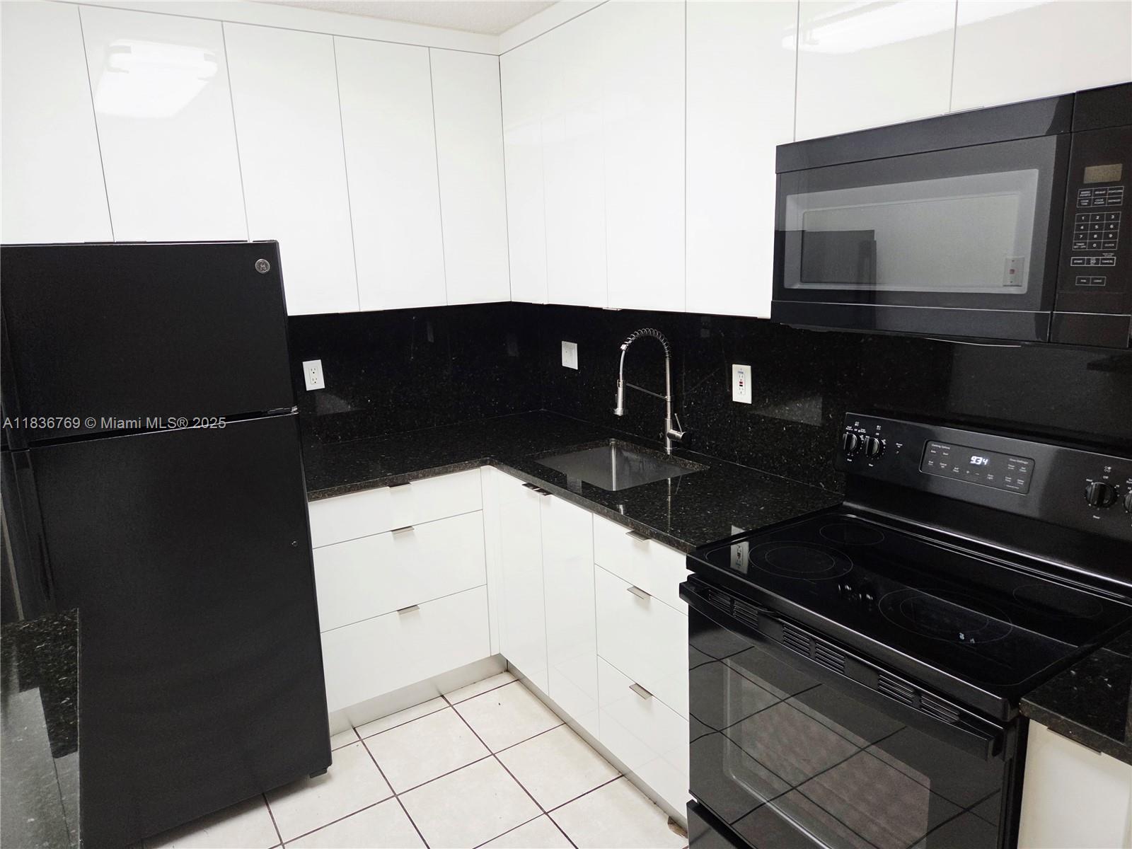 Property photo # 8