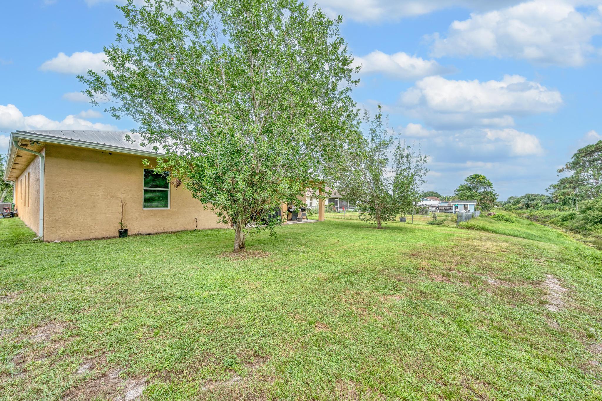 Homes for sale in Port St Lucie, FL | 2082 Sw Idaho Lane, Port St Lucie, FL 34953 | MLS# R11114520