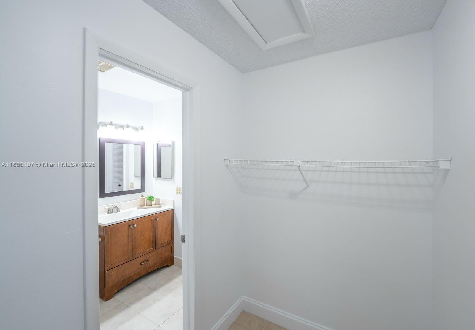 15650 SW 80th St F-201