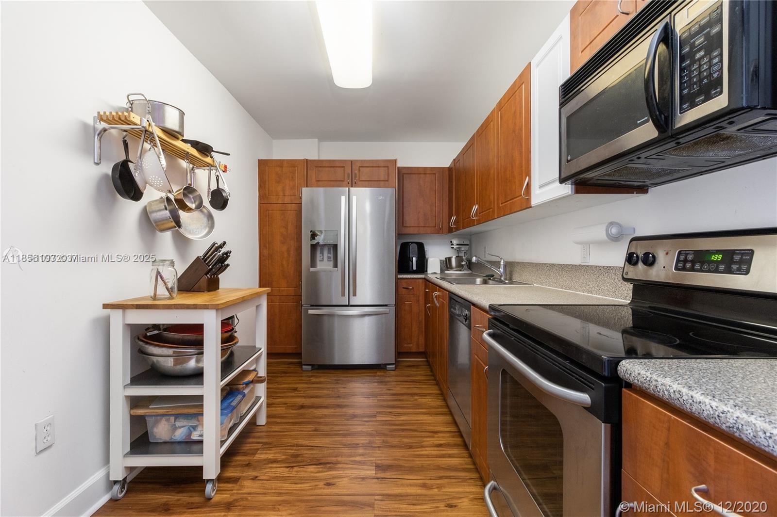 Property photo # 4