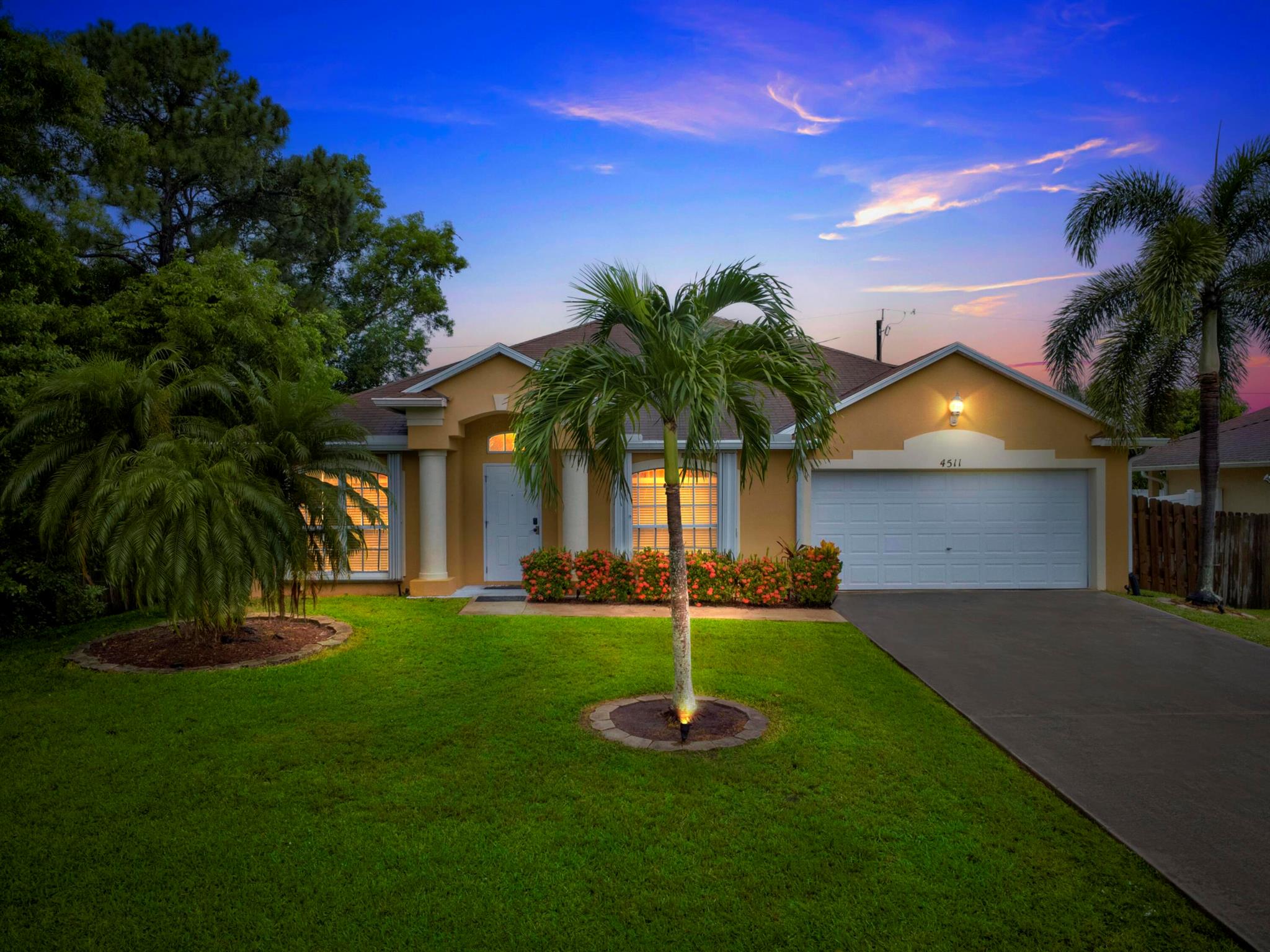 Homes for sale in Port St Lucie, FL | 4511 Nw Glazbrook Street, Port St Lucie, FL 34983 | MLS# R11114532