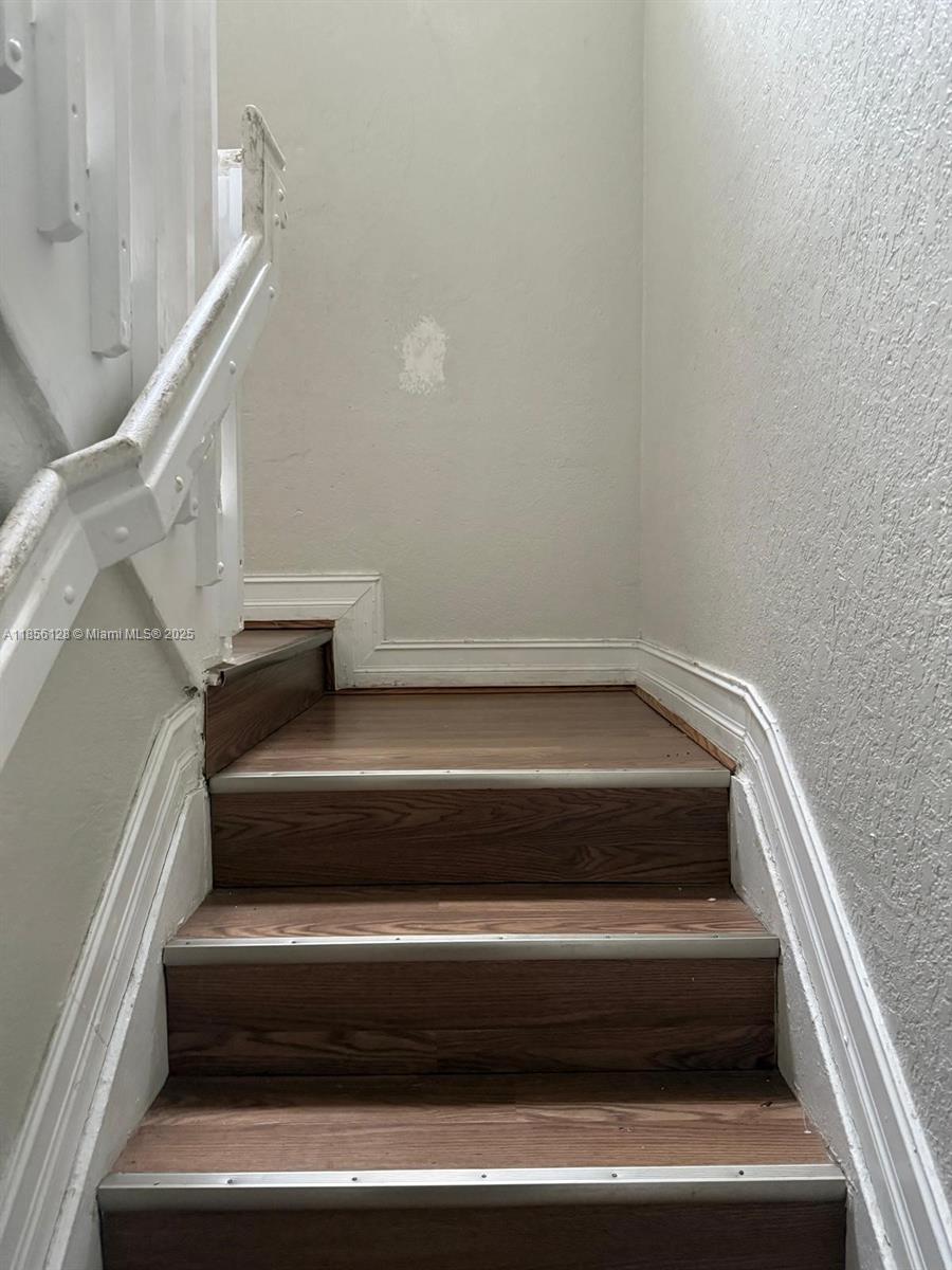 Property photo # 9