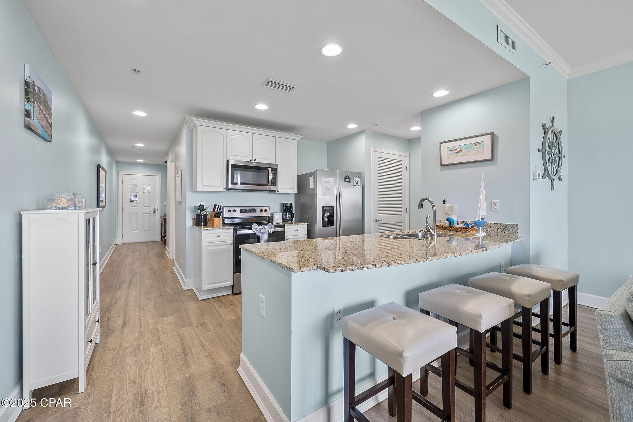 Image 9 For 4100 Marriott Drive 407