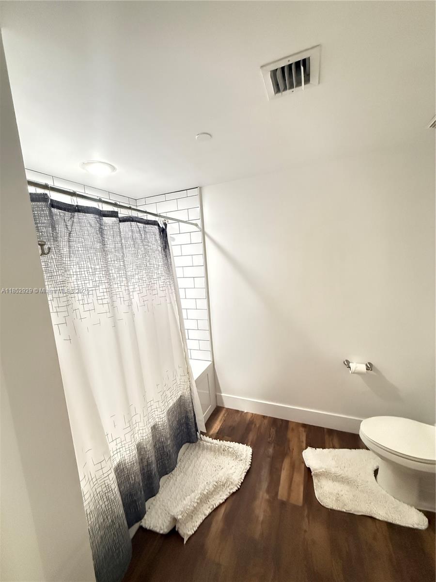 350 S Miami Ave #1803, Miami FL 33130