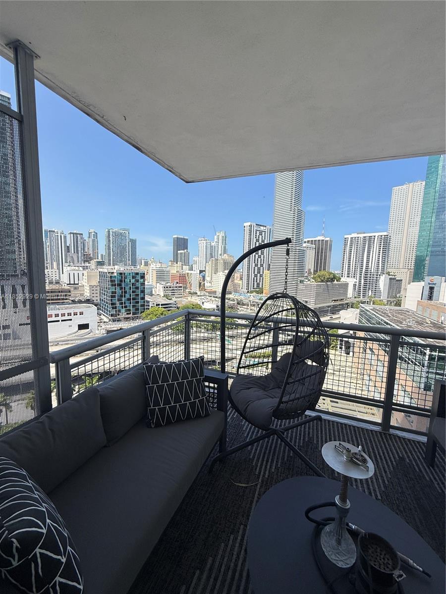 350 S Miami Ave #1803, Miami FL 33130
