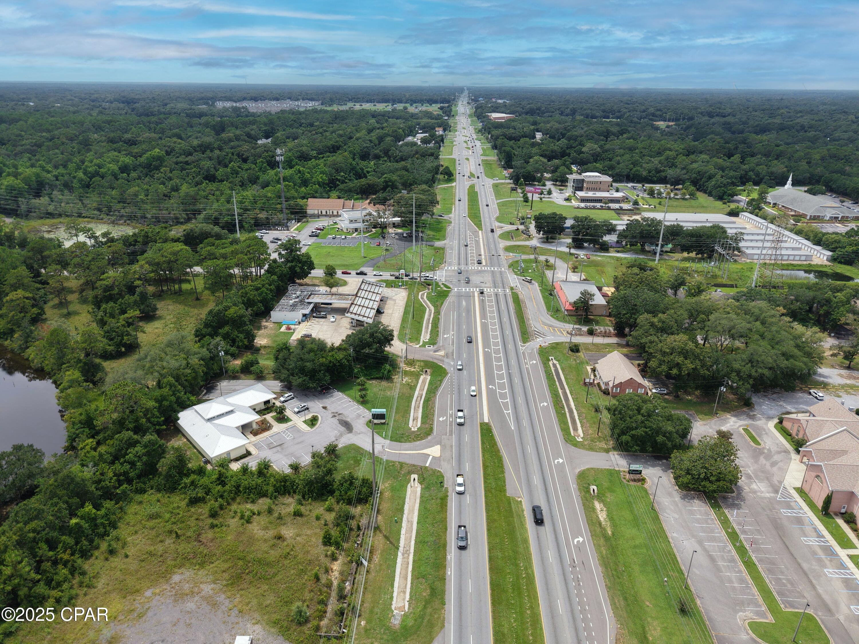 Image 3 For 1421 Nine Mile Road