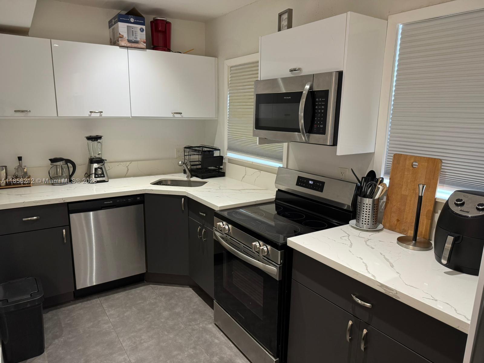 Property photo # 2