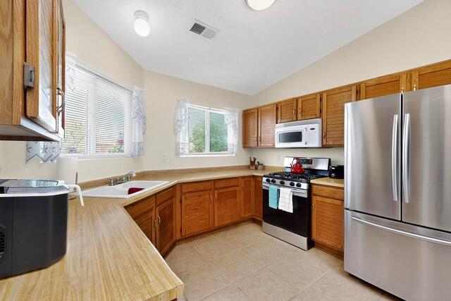 6496 GAMBEL QUAIL Road NE