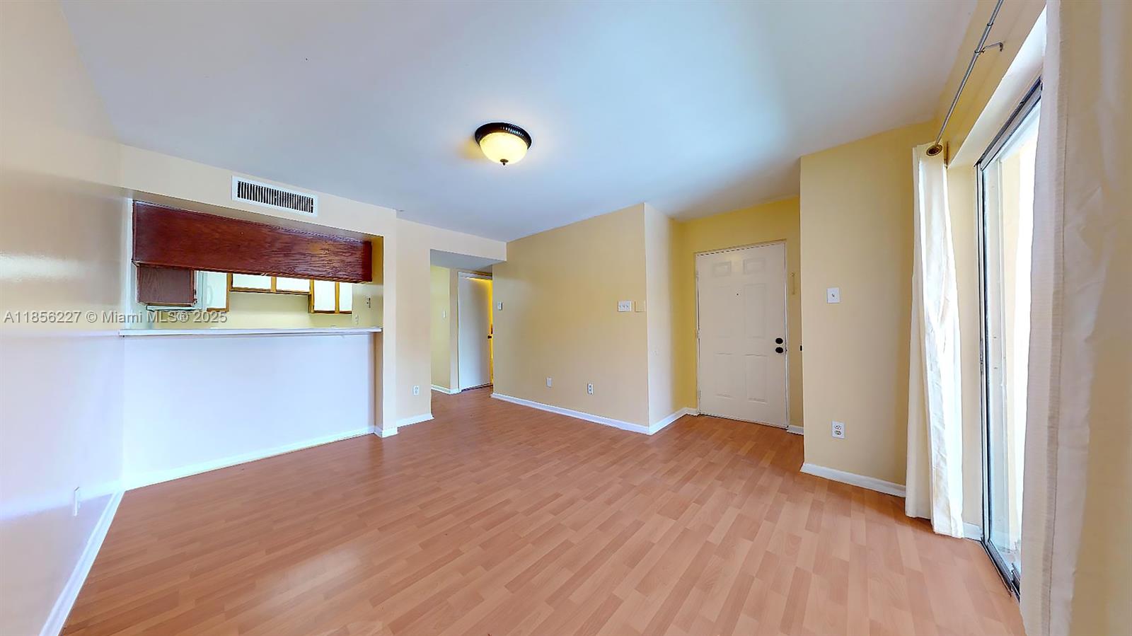 Property photo # 7