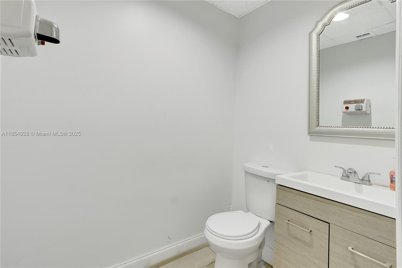 12900 NW 38th Ave