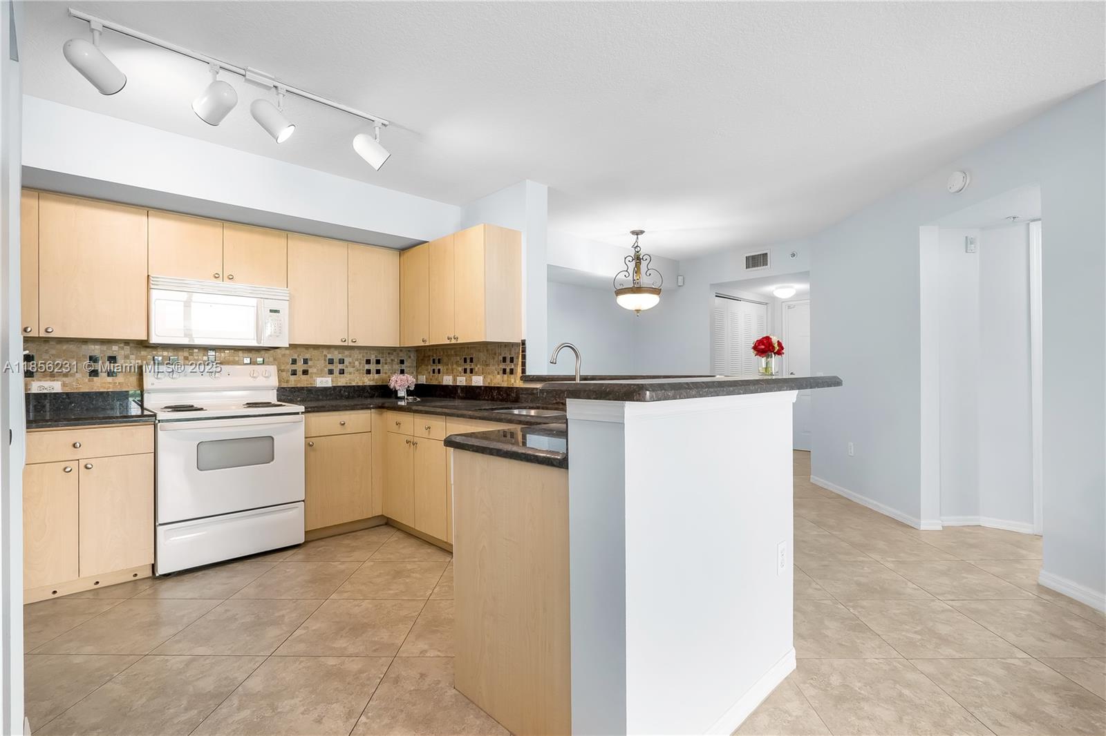 Property photo # 2