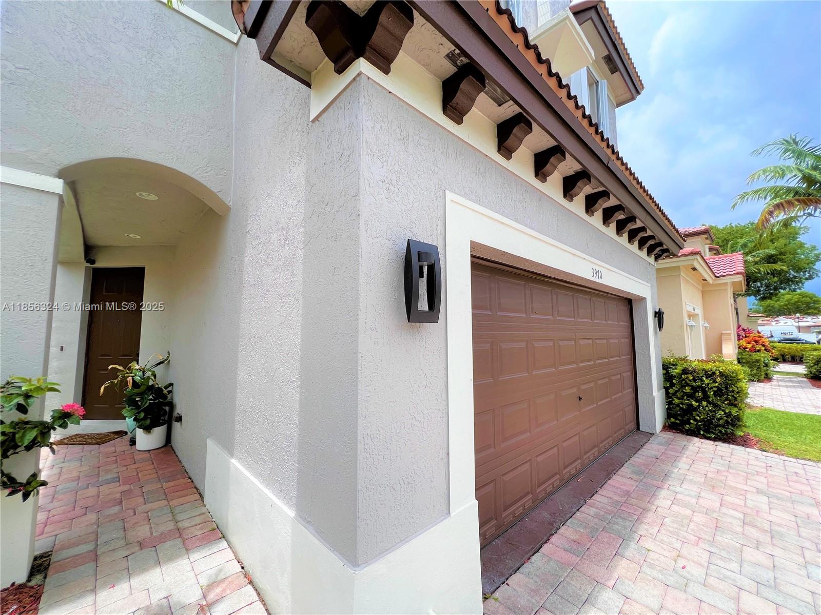 Property photo # 2