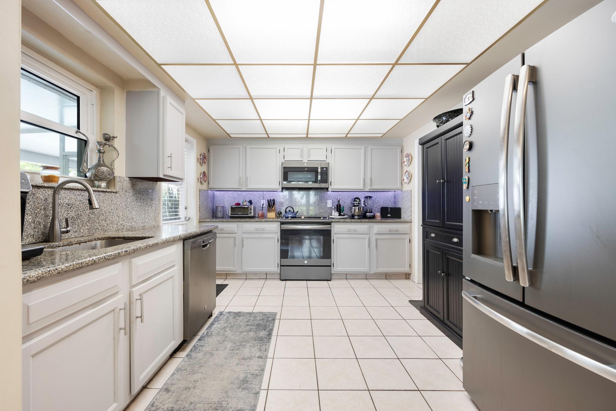 2640+2648+2667 NE 32nd St, Fort Lauderdale, FL 33306