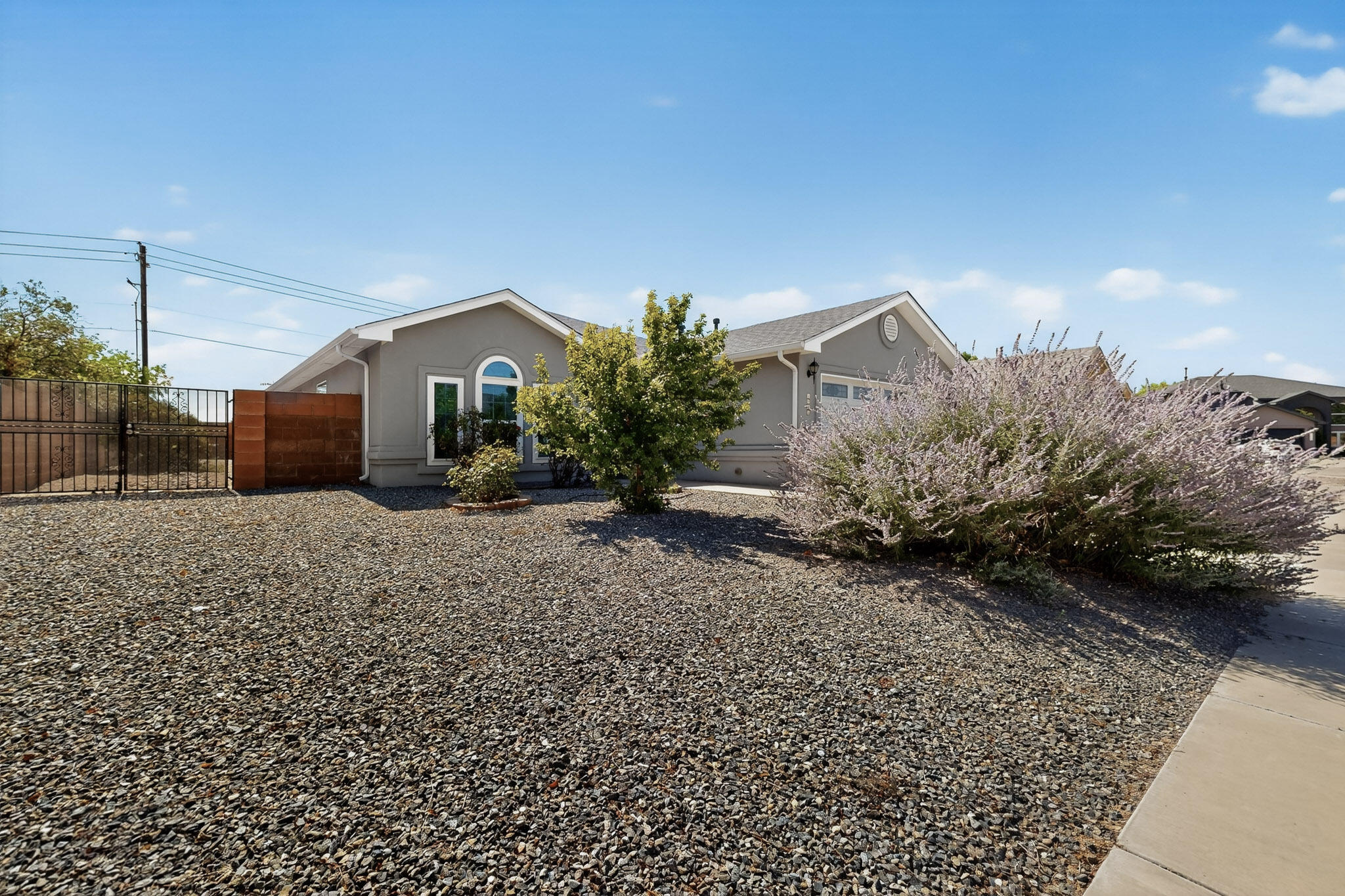 1050 WAGON TRAIL Street 